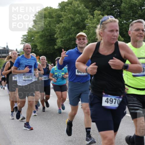 29.06.2025 - hella hamburg halbmarathon Jannik Wohlers http://msf.ph/oto/8173673 29.06.2025 10:21:57 Lombardsbrücke 1187, 1419, 1598, 2009, 2022, 2063, 2351, 2514, 3108, 3457, 3511, 3910, 3946, 4113, 4114, 4131, 4366, 4556, 4559, 4829, 4969, 4970, 5079, 5838, 6030, 6048, 6049, 6303, 6307, 6347, 6820, 6826, 6977, 7097, 7794, 8511, 8855, 8884, 8954, 9204, 9516, 10088, 10241, 10432, 10663, 10917, 10961, 11046, 11440, 12933, 13248, 13255, 13369, 13460, 13820, 14079, 14240, 14314, 14333, 14334, 14442, 14901, 14903, 14980, 15114, 15129, 17556, 19154 meine-sportfotos.de