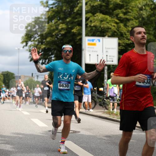 29.06.2025 - hella hamburg halbmarathon Yannick Fuchs http://msf.ph/oto/8173689 29.06.2025 10:41:32 20KM 51, 1012, 1070, 1460, 1592, 1942, 2274, 2864, 3304, 4093, 5129, 5532, 5650, 5889, 6168, 6203, 6630, 6716, 7480, 7908, 7962, 8564, 8693, 8852, 9051, 9305, 10122, 10423, 11021, 11518, 12706, 12724, 13223, 13303, 14482, 14594, 15350, 15451, 15714, 15825, 15923, 15973, 16089, 16175, 16819, 17172, 17229, 17718, 17743, 17846, 18297, 18356, 19127 meine-sportfotos.de