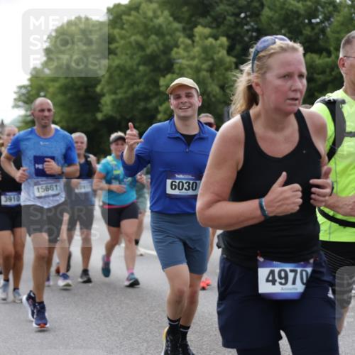 29.06.2025 - hella hamburg halbmarathon Jannik Wohlers http://msf.ph/oto/8173719 29.06.2025 10:21:57 Lombardsbrücke 1187, 1419, 1598, 2009, 2022, 2063, 2351, 2514, 3108, 3457, 3511, 3910, 3946, 4113, 4114, 4131, 4366, 4556, 4559, 4829, 4969, 4970, 5079, 5838, 6030, 6048, 6049, 6303, 6307, 6347, 6820, 6826, 6977, 7097, 7794, 8511, 8855, 8884, 8954, 9204, 9516, 10088, 10241, 10432, 10663, 10917, 10961, 11046, 11440, 12933, 13248, 13255, 13369, 13460, 13820, 14079, 14240, 14314, 14333, 14334, 14442, 14901, 14903, 14980, 15114, 15129, 17556, 19154 meine-sportfotos.de