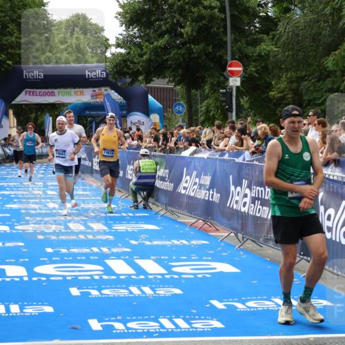 29.06.2025 - hella hamburg halbmarathon Zöllner http://msf.ph/oto/8173755 29.06.2025 10:24:13 Ziel 7331, 9269, 10234, 17614, 18569, 19041 meine-sportfotos.de