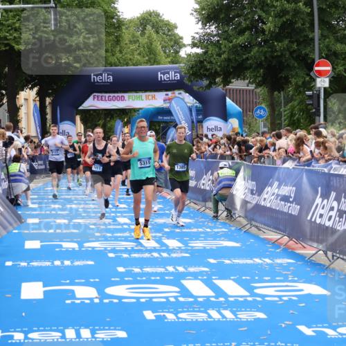 29.06.2025 - hella hamburg halbmarathon Zöllner http://msf.ph/oto/8173869 29.06.2025 10:37:05 Ziel 1385, 1411, 5315, 6123, 6458, 10738, 11120, 11620, 15261, 15410, 16992, 17024, 17125, 17658 meine-sportfotos.de
