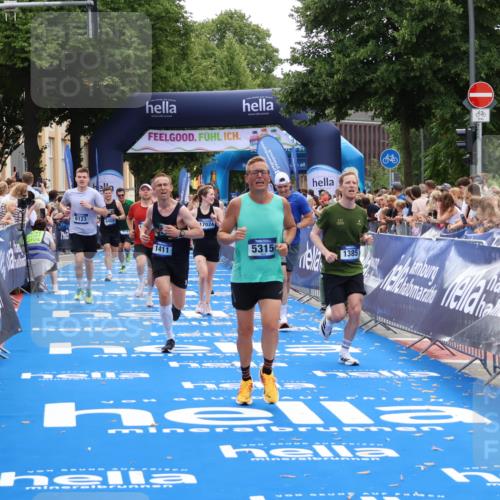 29.06.2025 - hella hamburg halbmarathon Zöllner http://msf.ph/oto/8173963 29.06.2025 10:37:06 Ziel 1385, 1411, 5315, 6123, 6458, 7482, 10738, 11120, 15261, 15410, 16992, 17024, 17125, 17658 meine-sportfotos.de