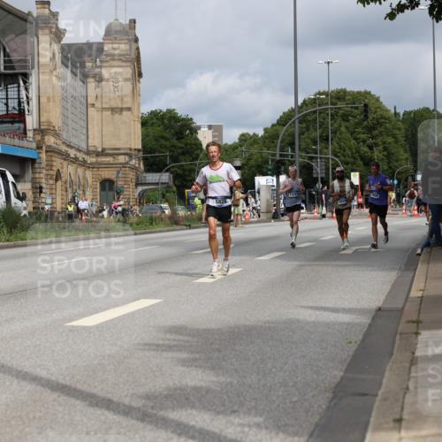 29.06.2025 - hella hamburg halbmarathon Yannick Fuchs http://msf.ph/oto/8174084 29.06.2025 10:25:57 20KM 2460, 2851, 3379, 5826, 7055, 7481, 7880, 9381, 9508, 10017, 10298, 11413, 11857, 13754, 14548, 16508, 17322, 18177, 18235, 18871 meine-sportfotos.de