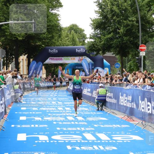 29.06.2025 - hella hamburg halbmarathon Zöllner http://msf.ph/oto/8174178 29.06.2025 10:24:41 Ziel 2892, 14506 meine-sportfotos.de