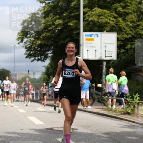 29.06.2025 - hella hamburg halbmarathon Yannick Fuchs http://msf.ph/oto/8174353 29.06.2025 10:41:36 20KM 51, 1012, 1460, 1592, 2274, 2839, 2864, 2869, 3976, 4093, 4377, 5129, 5532, 5650, 5889, 6134, 6168, 6203, 6630, 6716, 7480, 7962, 8564, 8693, 8852, 9051, 10122, 10423, 10988, 11021, 11518, 12679, 12706, 12724, 12870, 13223, 13303, 13672, 14482, 15350, 15451, 15714, 15923, 15973, 16089, 16175, 16819, 17172, 17229, 17743, 17846, 18297, 18356, 18856, 19127 meine-sportfotos.de