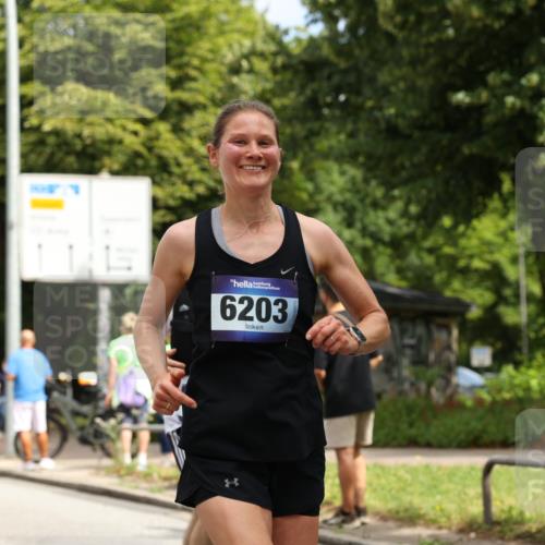 29.06.2025 - hella hamburg halbmarathon Yannick Fuchs http://msf.ph/oto/8174552 29.06.2025 10:41:37 20KM 51, 1012, 1460, 1592, 1604, 2274, 2839, 2864, 2869, 3976, 4093, 4377, 5022, 5129, 5532, 5650, 5889, 6134, 6168, 6203, 6630, 6716, 7480, 7962, 8564, 8693, 8852, 9051, 10122, 10423, 10988, 11021, 11518, 12679, 12706, 12724, 12870, 13223, 13303, 13672, 15350, 15451, 15923, 15973, 16089, 16175, 16819, 17172, 17229, 17743, 17846, 18297, 18356, 18856, 19127 meine-sportfotos.de