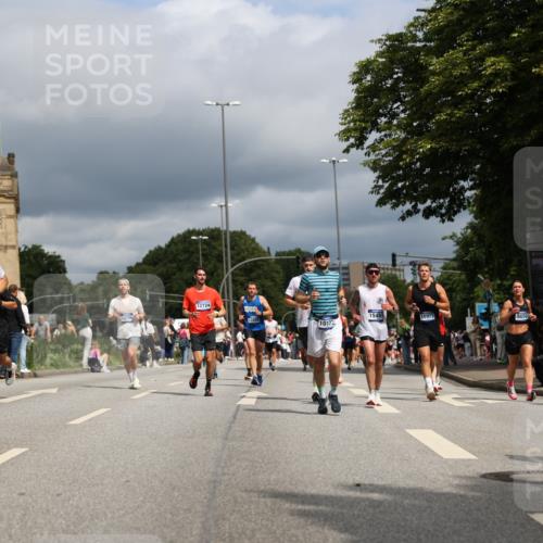 29.06.2025 - hella hamburg halbmarathon Yannick Fuchs http://msf.ph/oto/8174741 29.06.2025 10:41:38 20KM 51, 1012, 1460, 1592, 1604, 2274, 2839, 2864, 2869, 3976, 4093, 4377, 5022, 5129, 5532, 5650, 5889, 6134, 6168, 6203, 6630, 6716, 7480, 7962, 8564, 8693, 8852, 9051, 10122, 10423, 10988, 11021, 11518, 12679, 12706, 12724, 12870, 13223, 13303, 13672, 14730, 15350, 15451, 15923, 15973, 16089, 16175, 16819, 17172, 17229, 17743, 17846, 17915, 17979, 18297, 18356, 18856, 19127 meine-sportfotos.de
