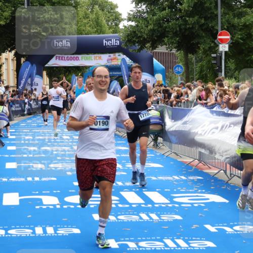 29.06.2025 - hella hamburg halbmarathon Zöllner http://msf.ph/oto/8174873 29.06.2025 10:37:20 Ziel 4860, 5003, 10190, 12900, 13854, 14387, 14459, 15178, 17137, 17726, 18824 meine-sportfotos.de