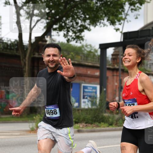 29.06.2025 - hella hamburg halbmarathon Yannick Fuchs http://msf.ph/oto/8175173 29.06.2025 10:26:51 20KM 1686, 1894, 3935, 3955, 4129, 4698, 5187, 5660, 6619, 7272, 7793, 11199, 11370, 13606, 16065, 16505 meine-sportfotos.de