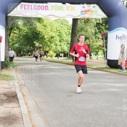 29.06.2025 - hella hamburg halbmarathon MichiJ http://msf.ph/oto/8175235 29.06.2025 10:15:54 Zwischen KM18-KM19 2483, 13346 meine-sportfotos.de