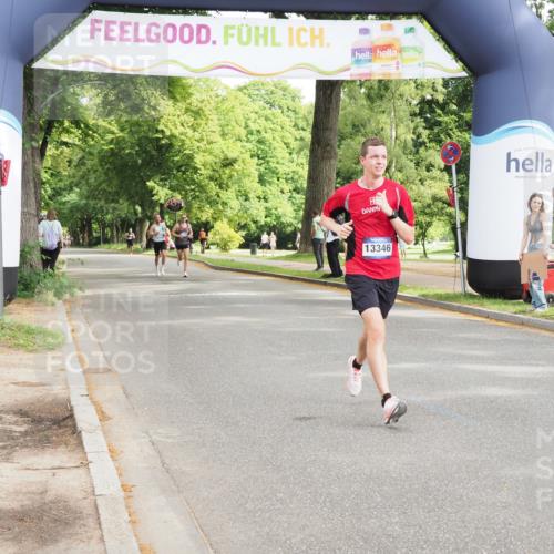 29.06.2025 - hella hamburg halbmarathon MichiJ http://msf.ph/oto/8175244 29.06.2025 10:15:54 Zwischen KM18-KM19 2483, 13346 meine-sportfotos.de