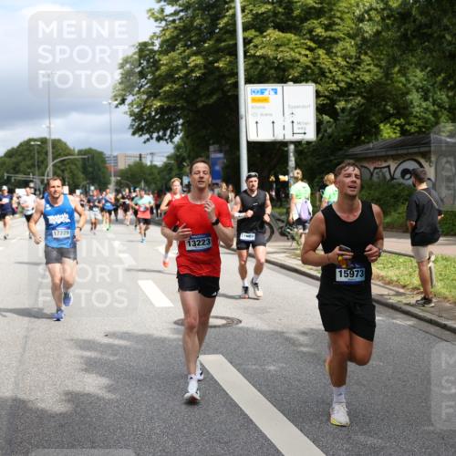 29.06.2025 - hella hamburg halbmarathon Yannick Fuchs http://msf.ph/oto/8175502 29.06.2025 10:41:43 20KM 51, 1460, 1592, 1604, 1613, 1696, 2274, 2284, 2839, 2864, 2869, 3976, 4093, 4377, 5022, 5650, 5889, 6134, 6168, 6203, 6716, 7962, 8564, 8693, 8852, 9051, 10122, 10423, 10969, 10988, 11021, 11283, 11518, 12679, 12706, 12724, 12870, 13223, 13672, 14730, 15350, 15451, 15923, 15973, 16089, 16819, 17172, 17229, 17451, 17743, 17846, 17915, 17979, 18104, 18297, 18356, 18856, 19127 meine-sportfotos.de