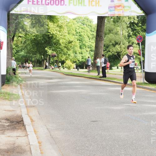 29.06.2025 - hella hamburg halbmarathon MichiJ http://msf.ph/oto/8175728 29.06.2025 10:16:08 Zwischen KM18-KM19 12641, 16615 meine-sportfotos.de
