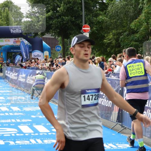 29.06.2025 - hella hamburg halbmarathon Zöllner http://msf.ph/oto/8175817 29.06.2025 10:26:37 Ziel 1577, 9565, 14728, 17040 meine-sportfotos.de