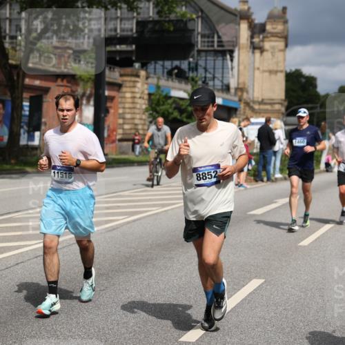 29.06.2025 - hella hamburg halbmarathon Yannick Fuchs http://msf.ph/oto/8175882 29.06.2025 10:41:46 20KM 51, 1460, 1592, 1604, 1613, 1696, 2274, 2284, 2839, 2864, 2869, 2953, 3976, 4093, 4377, 4528, 5022, 5650, 5889, 6009, 6134, 6168, 6716, 7962, 8693, 8852, 10122, 10969, 10988, 11021, 11283, 11518, 12679, 12706, 12724, 12870, 13223, 13672, 14730, 15350, 15451, 15478, 15479, 15923, 15973, 17172, 17229, 17451, 17743, 17846, 17915, 17979, 18104, 18856, 19127 meine-sportfotos.de