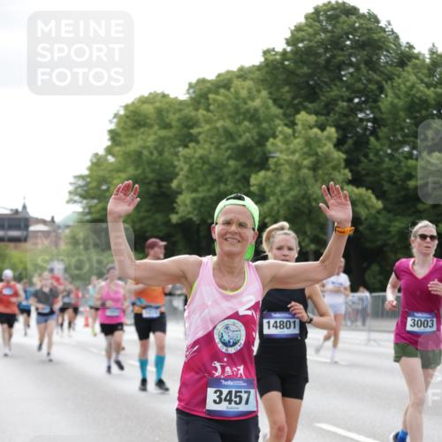 29.06.2025 - hella hamburg halbmarathon Jannik Wohlers http://msf.ph/oto/8175974 29.06.2025 10:22:23 Lombardsbrücke 1029, 2294, 2479, 2766, 3003, 3600, 3601, 5223, 5343, 5629, 5798, 7188, 7190, 7266, 7276, 7529, 7925, 8355, 9256, 9392, 10086, 10826, 10902, 11665, 12190, 12592, 13921, 14525, 14633, 14801, 15469, 15870, 16618, 16801 meine-sportfotos.de