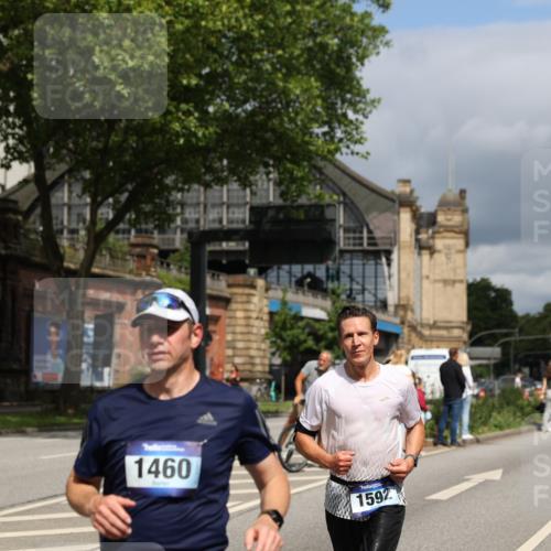 29.06.2025 - hella hamburg halbmarathon Yannick Fuchs http://msf.ph/oto/8176071 29.06.2025 10:41:49 20KM 51, 1460, 1592, 1604, 1613, 1696, 2274, 2284, 2839, 2864, 2869, 2953, 3976, 4093, 4377, 4528, 5022, 5650, 6009, 6134, 6168, 6716, 7962, 8693, 8852, 9626, 10969, 10988, 11021, 11283, 11518, 12679, 12706, 12724, 12870, 13223, 13672, 14730, 15333, 15350, 15451, 15478, 15479, 15923, 15973, 17172, 17229, 17451, 17743, 17846, 17905, 17915, 17979, 18104, 18758, 18856, 18922, 19127 meine-sportfotos.de