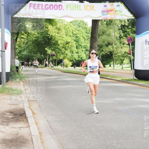 29.06.2025 - hella hamburg halbmarathon MichiJ http://msf.ph/oto/8176271 29.06.2025 10:16:16 Zwischen KM18-KM19 9565, 19076 meine-sportfotos.de