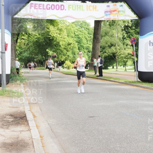 29.06.2025 - hella hamburg halbmarathon MichiJ http://msf.ph/oto/8176325 29.06.2025 10:16:23 Zwischen KM18-KM19 19076 meine-sportfotos.de