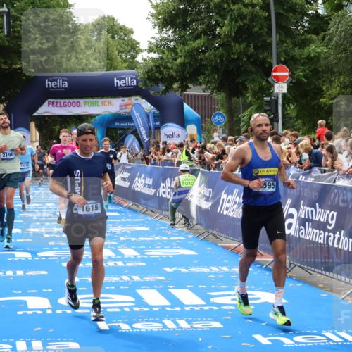 29.06.2025 - hella hamburg halbmarathon Zöllner http://msf.ph/oto/8176371 29.06.2025 10:37:51 Ziel 1615, 2196, 2404, 9171, 13148, 13595, 18276, 18277, 18529 meine-sportfotos.de