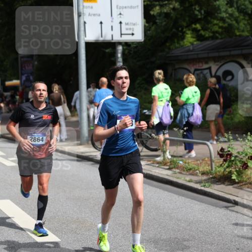 29.06.2025 - hella hamburg halbmarathon Yannick Fuchs http://msf.ph/oto/8176393 29.06.2025 10:41:52 20KM 51, 1460, 1592, 1604, 1613, 1696, 2284, 2839, 2864, 2869, 2953, 3976, 4093, 4377, 4528, 5022, 6009, 6134, 6168, 6716, 7962, 8234, 8693, 8852, 9544, 9626, 10969, 10988, 11021, 11283, 11518, 12679, 12685, 12706, 12724, 12870, 13672, 14618, 14619, 14730, 15333, 15350, 15478, 15479, 15973, 17172, 17229, 17451, 17743, 17846, 17905, 17915, 17979, 18104, 18430, 18758, 18856, 18922, 18974, 19127, 19181 meine-sportfotos.de