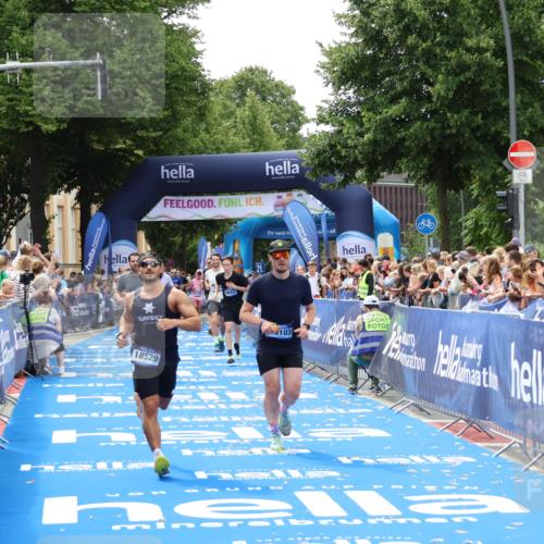 29.06.2025 - hella hamburg halbmarathon Zöllner http://msf.ph/oto/8176534 29.06.2025 10:37:58 Ziel 3480, 3530, 7229, 9643, 10793, 13900, 15303, 18103, 18529 meine-sportfotos.de
