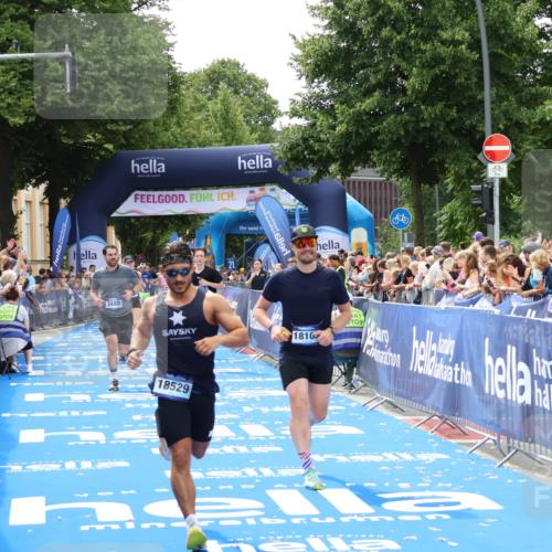 29.06.2025 - hella hamburg halbmarathon Zöllner http://msf.ph/oto/8176568 29.06.2025 10:37:59 Ziel 3480, 3530, 7229, 9643, 10793, 12915, 13900, 15303, 18103, 18529 meine-sportfotos.de