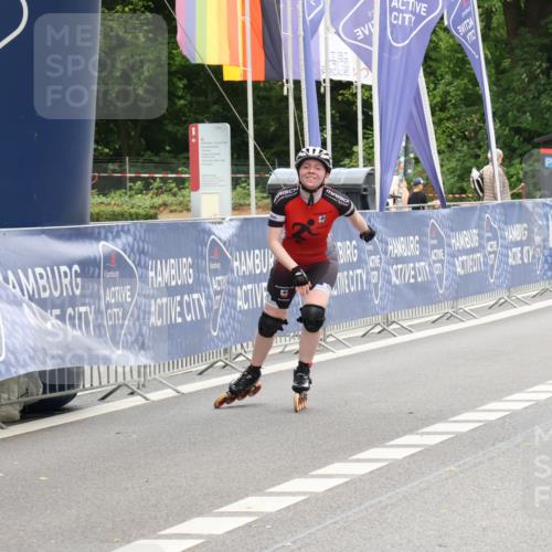 29.06.2025 - hella hamburg halbmarathon Strokosch-Dieckow http://msf.ph/oto/8176730 29.06.2025 09:17:26 Ziel 20033, 20321, 20543 meine-sportfotos.de