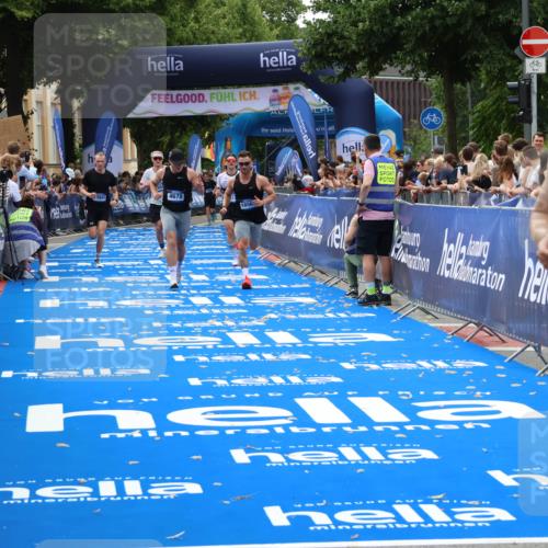 29.06.2025 - hella hamburg halbmarathon Zöllner http://msf.ph/oto/8176791 29.06.2025 10:27:31 Ziel 4678, 9804, 13941, 14019, 15576, 18567, 19114 meine-sportfotos.de