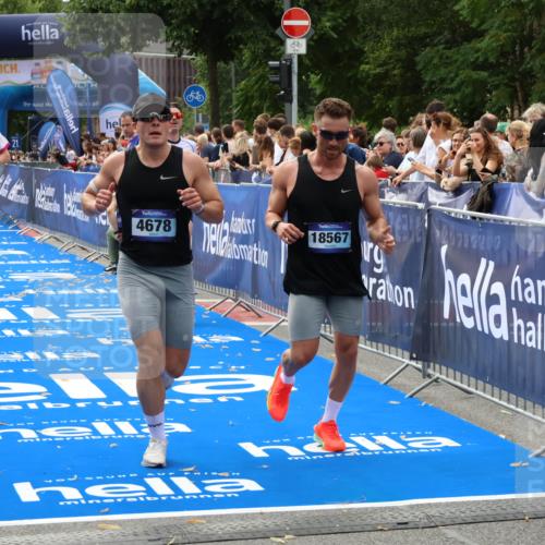 29.06.2025 - hella hamburg halbmarathon Zöllner http://msf.ph/oto/8176881 29.06.2025 10:27:35 Ziel 2203, 4678, 7651, 9804, 12341, 13941, 17354, 18567, 19114 meine-sportfotos.de