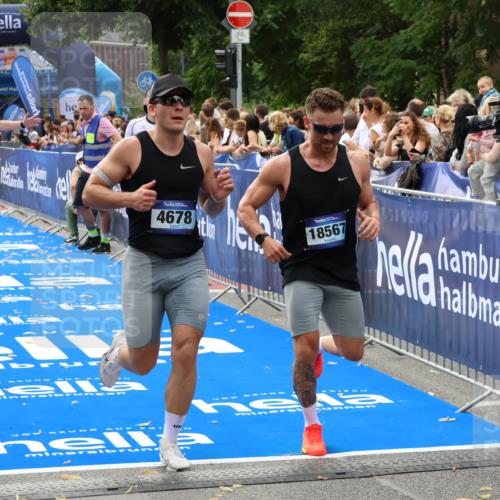 29.06.2025 - hella hamburg halbmarathon Zöllner http://msf.ph/oto/8176890 29.06.2025 10:27:35 Ziel 2203, 4678, 7651, 9804, 12341, 13941, 17354, 18567, 19114 meine-sportfotos.de