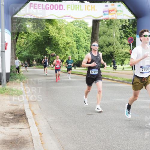 29.06.2025 - hella hamburg halbmarathon MichiJ http://msf.ph/oto/8176895 29.06.2025 10:16:35 Zwischen KM18-KM19 7380, 17258 meine-sportfotos.de
