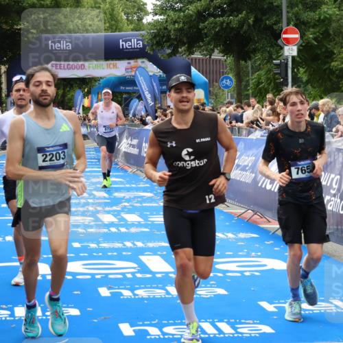 29.06.2025 - hella hamburg halbmarathon Zöllner http://msf.ph/oto/8177038 29.06.2025 10:27:44 Ziel 2203, 5367, 7651, 8731, 10655, 17354, 17893, 18832 meine-sportfotos.de