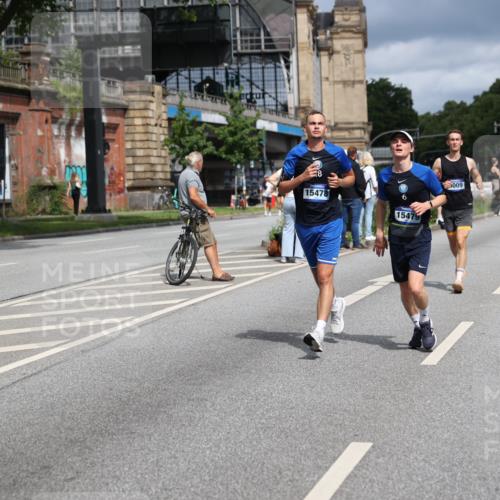 29.06.2025 - hella hamburg halbmarathon Yannick Fuchs http://msf.ph/oto/8177067 29.06.2025 10:42:04 20KM 1604, 1613, 1696, 2213, 2284, 2340, 2708, 2839, 2869, 2953, 3976, 4528, 4601, 5022, 5024, 5528, 5915, 6009, 6134, 6836, 7599, 8234, 8927, 9262, 9544, 9626, 10969, 10988, 11211, 11283, 11961, 12679, 12685, 12870, 13007, 13672, 13948, 14383, 14618, 14619, 14730, 15333, 15478, 15479, 15808, 16205, 17451, 17905, 17915, 17979, 18104, 18430, 18758, 18836, 18856, 18922, 18963, 18974, 19181 meine-sportfotos.de