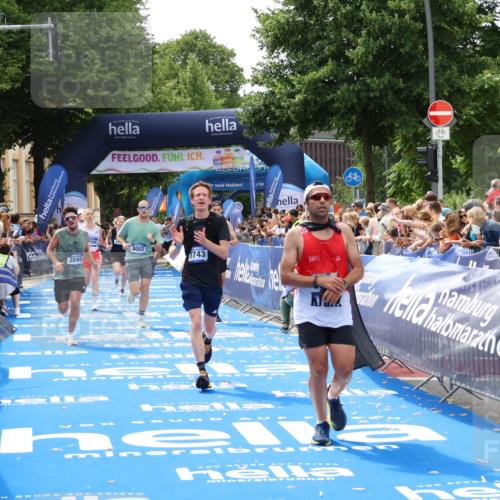 29.06.2025 - hella hamburg halbmarathon Zöllner http://msf.ph/oto/8177209 29.06.2025 10:38:18 Ziel 1688, 2849, 5091, 6095, 7743, 8002, 14688, 18584, 18986 meine-sportfotos.de