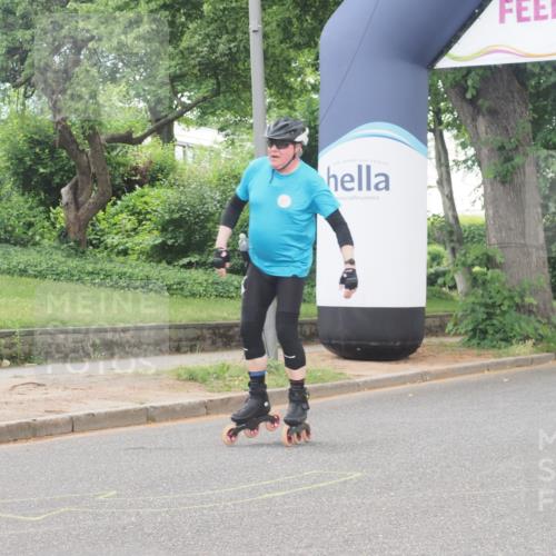 29.06.2025 - hella hamburg halbmarathon KatJ http://msf.ph/oto/8177222 29.06.2025 09:21:23 Zwischen KM18-KM19  meine-sportfotos.de