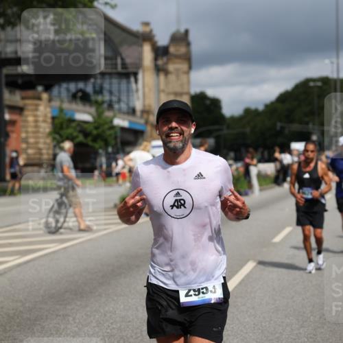 29.06.2025 - hella hamburg halbmarathon Yannick Fuchs http://msf.ph/oto/8177228 29.06.2025 10:42:08 20KM 1320, 1613, 1696, 2213, 2284, 2340, 2708, 2953, 3747, 4324, 4528, 4601, 5024, 5362, 5528, 5915, 6009, 6836, 7599, 8234, 8927, 9262, 9544, 9626, 10969, 11211, 11283, 11961, 12685, 13007, 13948, 14383, 14618, 14619, 14730, 15309, 15333, 15478, 15479, 15808, 16149, 16205, 17451, 17905, 17915, 17979, 18104, 18206, 18430, 18758, 18836, 18922, 18963, 18974, 19181 meine-sportfotos.de