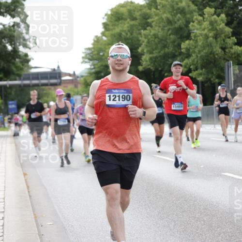 29.06.2025 - hella hamburg halbmarathon Jannik Wohlers http://msf.ph/oto/8177546 29.06.2025 10:22:30 Lombardsbrücke 1029, 1853, 2766, 3003, 3029, 3034, 5223, 5629, 6578, 6784, 6785, 7266, 7891, 9133, 9913, 10205, 10826, 12190, 13560, 13921, 14525, 14801, 15469, 15870, 16565, 16566, 16618, 16801, 16863, 17657 meine-sportfotos.de