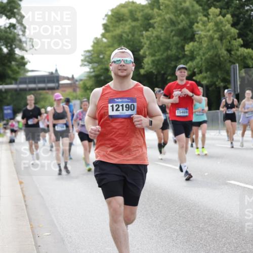 29.06.2025 - hella hamburg halbmarathon Jannik Wohlers http://msf.ph/oto/8177575 29.06.2025 10:22:30 Lombardsbrücke 1029, 1853, 2766, 3003, 3029, 3034, 5223, 5629, 6578, 6784, 6785, 7266, 7891, 9133, 9913, 10205, 10826, 12190, 13560, 13921, 14525, 14801, 15469, 15870, 16565, 16566, 16618, 16801, 16863, 17657 meine-sportfotos.de