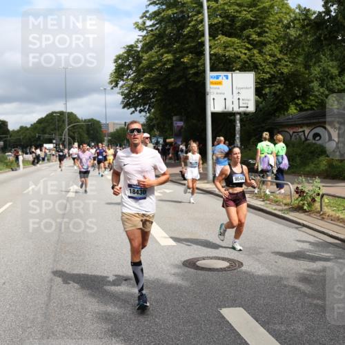 29.06.2025 - hella hamburg halbmarathon Yannick Fuchs http://msf.ph/oto/8177583 29.06.2025 10:42:13 20KM 1320, 2213, 2340, 2708, 2953, 3747, 4324, 4528, 4601, 5024, 5362, 5528, 5915, 6009, 6081, 6836, 7599, 8234, 8927, 9262, 9538, 9544, 9626, 11211, 11961, 12549, 12685, 13007, 13570, 13948, 14383, 14618, 14619, 14797, 15309, 15333, 15478, 15479, 15629, 15735, 15808, 16149, 16205, 17905, 18206, 18430, 18476, 18758, 18790, 18836, 18922, 18963, 18974, 19181 meine-sportfotos.de