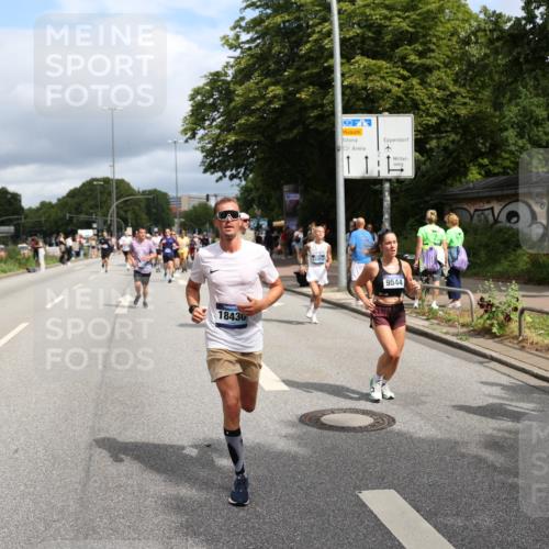 29.06.2025 - hella hamburg halbmarathon Yannick Fuchs http://msf.ph/oto/8177593 29.06.2025 10:42:13 20KM 1320, 2213, 2340, 2708, 2953, 3747, 4324, 4528, 4601, 5024, 5362, 5528, 5915, 6009, 6081, 6836, 7599, 8234, 8927, 9262, 9538, 9544, 9626, 11211, 11961, 12549, 12685, 13007, 13570, 13948, 14383, 14618, 14619, 14797, 15309, 15333, 15478, 15479, 15629, 15735, 15808, 16149, 16205, 17905, 18206, 18430, 18476, 18758, 18790, 18836, 18922, 18963, 18974, 19181 meine-sportfotos.de
