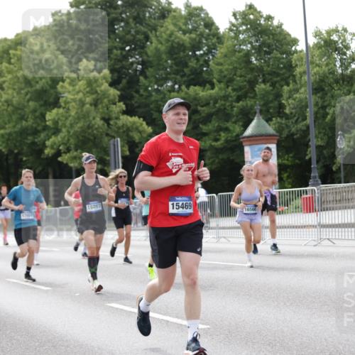 29.06.2025 - hella hamburg halbmarathon Jannik Wohlers http://msf.ph/oto/8177735 29.06.2025 10:22:32 Lombardsbrücke 1029, 1853, 2766, 3003, 3029, 3034, 4190, 4266, 5629, 6578, 6784, 6785, 7266, 7891, 9133, 9913, 10205, 10826, 12025, 12190, 12265, 13560, 13921, 14041, 14525, 14801, 15469, 16565, 16566, 16618, 16801, 16863, 17657 meine-sportfotos.de