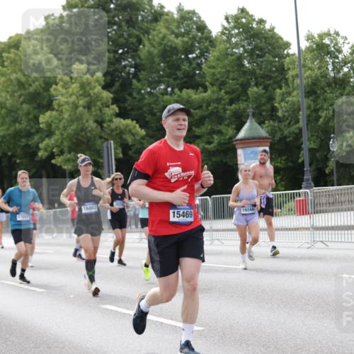 29.06.2025 - hella hamburg halbmarathon Jannik Wohlers http://msf.ph/oto/8177769 29.06.2025 10:22:32 Lombardsbrücke 1029, 1853, 2766, 3003, 3029, 3034, 4190, 4266, 5629, 6578, 6784, 6785, 7266, 7891, 9133, 9913, 10205, 10826, 12025, 12190, 12265, 13560, 13921, 14041, 14525, 14801, 15469, 16565, 16566, 16618, 16801, 16863, 17657 meine-sportfotos.de