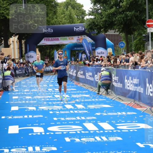 29.06.2025 - hella hamburg halbmarathon Zöllner http://msf.ph/oto/8177851 29.06.2025 10:28:32 Ziel 5328, 17374 meine-sportfotos.de