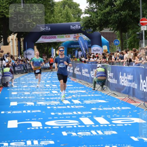 29.06.2025 - hella hamburg halbmarathon Zöllner http://msf.ph/oto/8177859 29.06.2025 10:28:32 Ziel 5328, 17374 meine-sportfotos.de