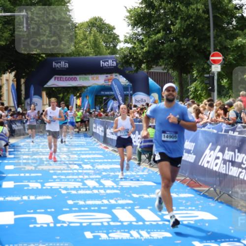 29.06.2025 - hella hamburg halbmarathon Zöllner http://msf.ph/oto/8177905 29.06.2025 10:38:40 Ziel 4148, 5248, 9403, 11379, 12772, 14905, 17154, 18188 meine-sportfotos.de