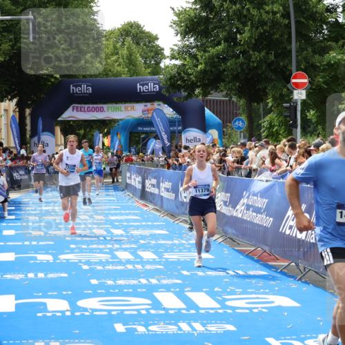 29.06.2025 - hella hamburg halbmarathon Zöllner http://msf.ph/oto/8177926 29.06.2025 10:38:40 Ziel 4148, 5248, 9403, 11379, 12772, 14905, 17154, 18188 meine-sportfotos.de