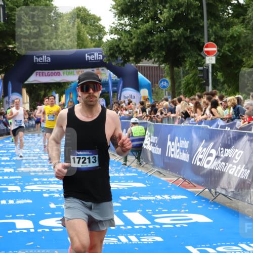 29.06.2025 - hella hamburg halbmarathon Zöllner http://msf.ph/oto/8178081 29.06.2025 10:28:46 Ziel 1953, 2604, 3968, 6090, 10222, 15655, 17213, 17428 meine-sportfotos.de