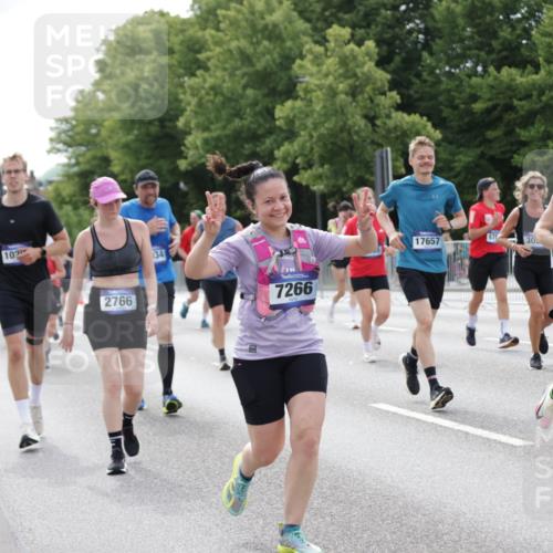 29.06.2025 - hella hamburg halbmarathon Jannik Wohlers http://msf.ph/oto/8178172 29.06.2025 10:22:34 Lombardsbrücke 1029, 1853, 2766, 3003, 3029, 3034, 4190, 4266, 5629, 6578, 6784, 6785, 7266, 7891, 9133, 9913, 10205, 10826, 12025, 12190, 12265, 13560, 13921, 14041, 14525, 14801, 15469, 16565, 16566, 16618, 16801, 16863, 17657 meine-sportfotos.de