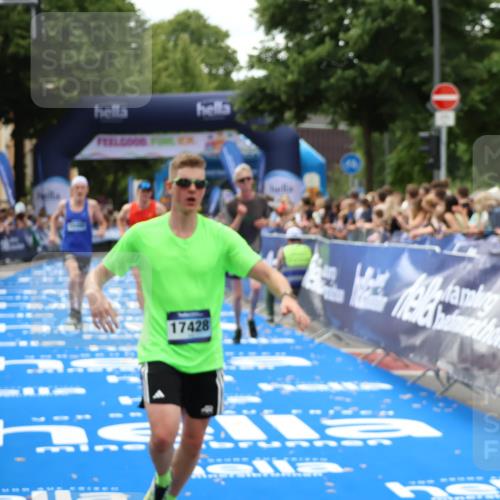 29.06.2025 - hella hamburg halbmarathon Zöllner http://msf.ph/oto/8178256 29.06.2025 10:28:52 Ziel 2604, 10486, 17428, 18763 meine-sportfotos.de